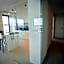 Huswell - Beautiful apartment with communal pool and gym
