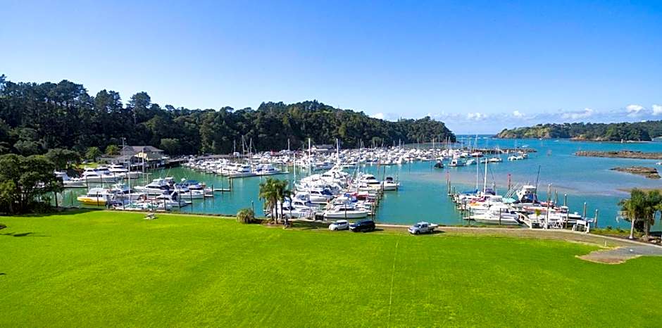 Quality Hotel Oceans Tutukaka