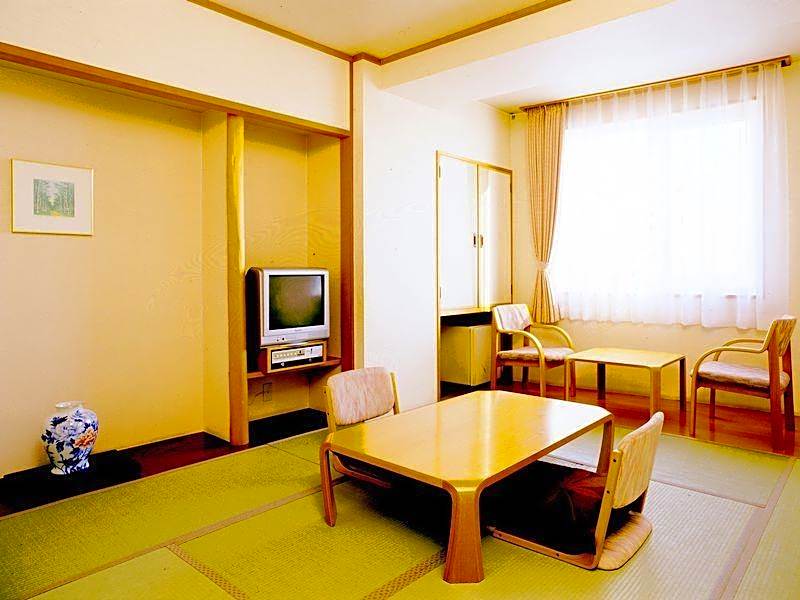 Mombetsu Central Hotel