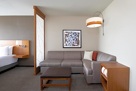 King Room with Sofa Bed - High Floor