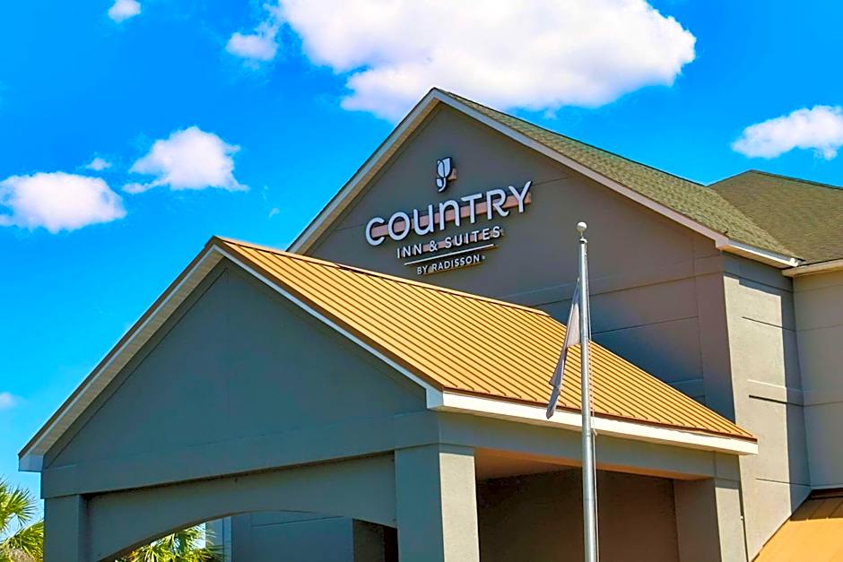 Country Inn & Suites by Radisson, Savannah Gateway, GA