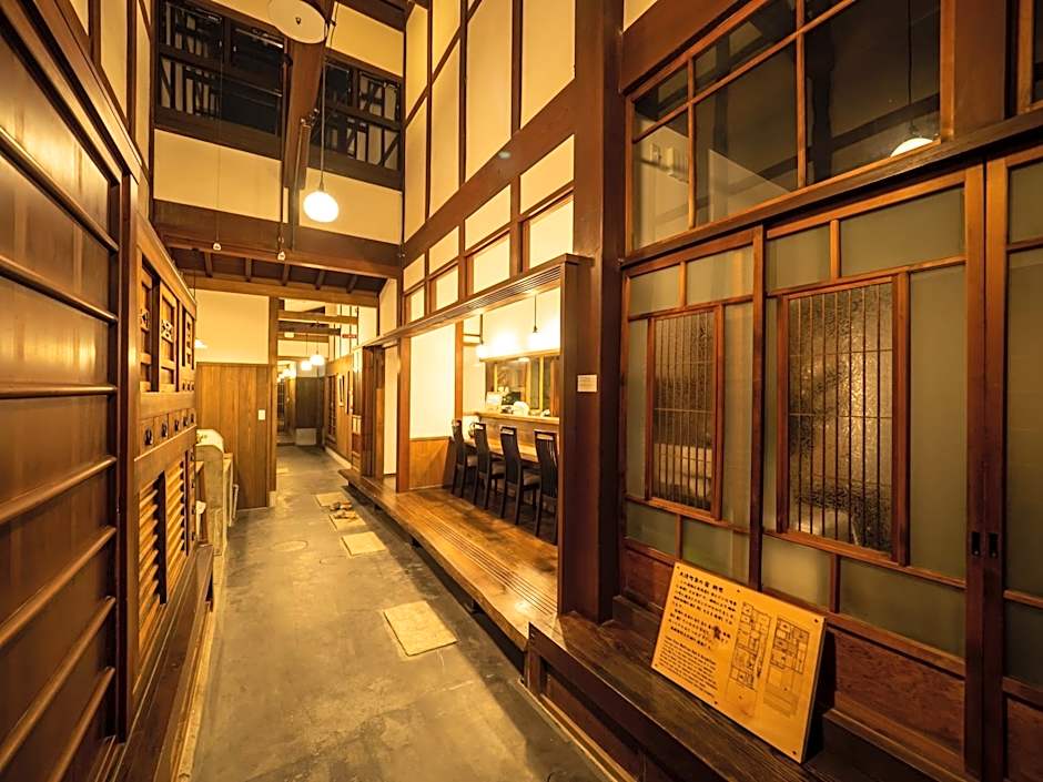 Inase Otsu Machiya Bed and Breakfast