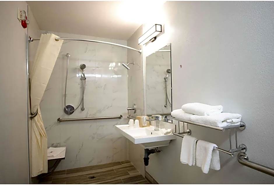 Motel 6-Sacramento, CA - Central