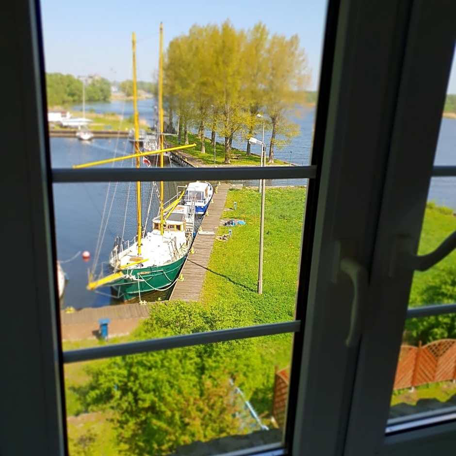 JACHTOWA Hotel i Restauracja