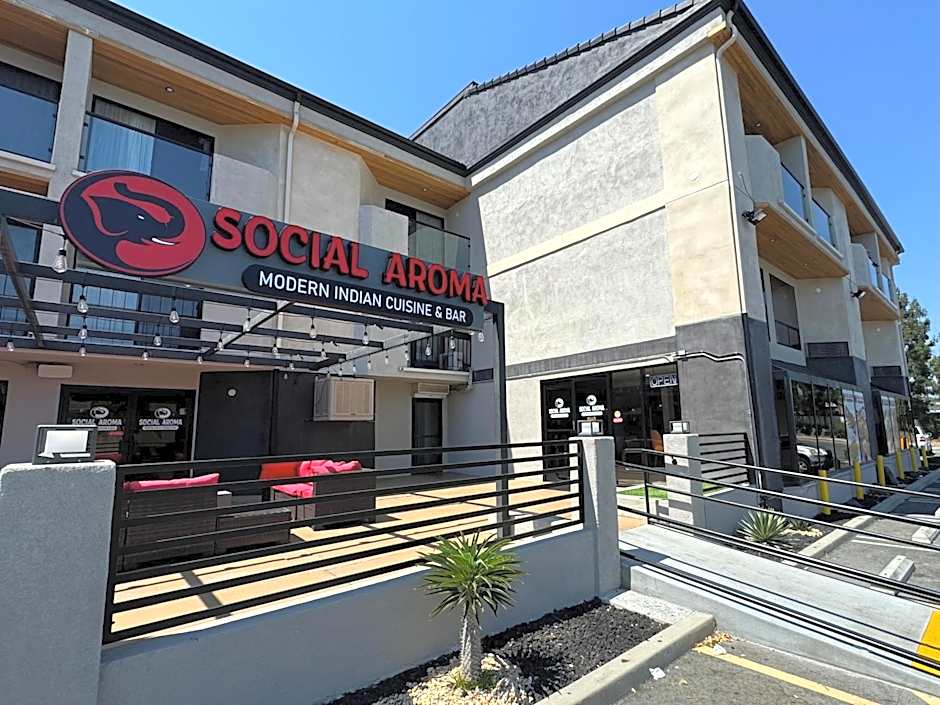 Comfort Inn & Suites Irvine Spectrum