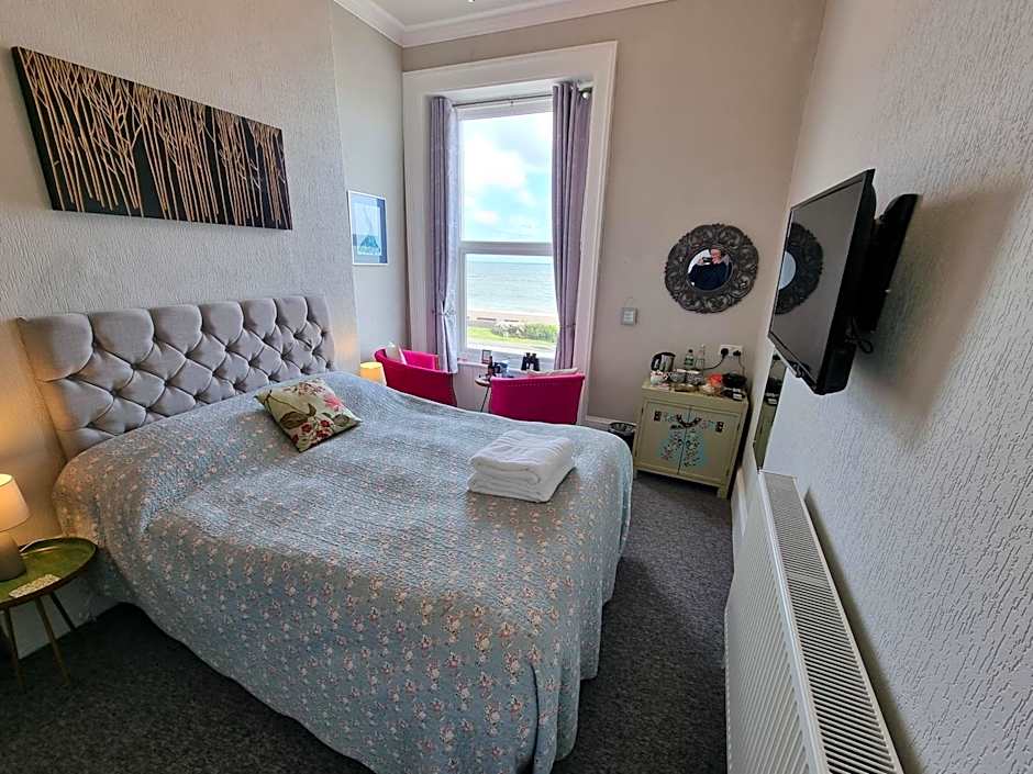 Glan Y Mor Hotel (Adult Only)