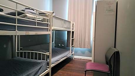 Bed in 4-Bed Mixed Dormitory Room