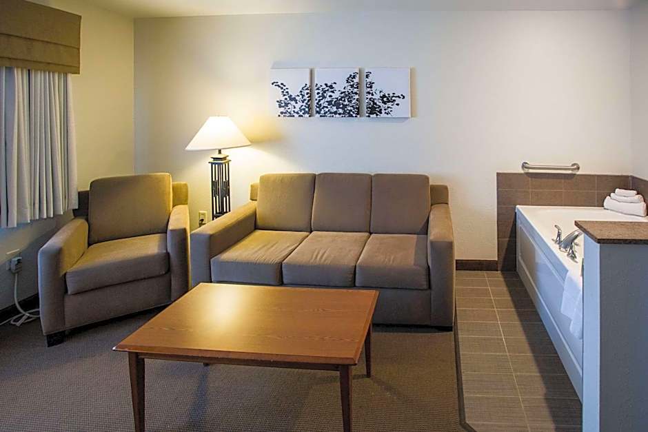 Sleep Inn & Suites Conference Center Eau Claire North