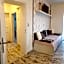 LA Boutique House