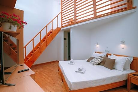 Maisonette Room