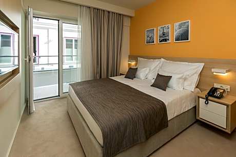 Superior Deluxe Double or Twin Room