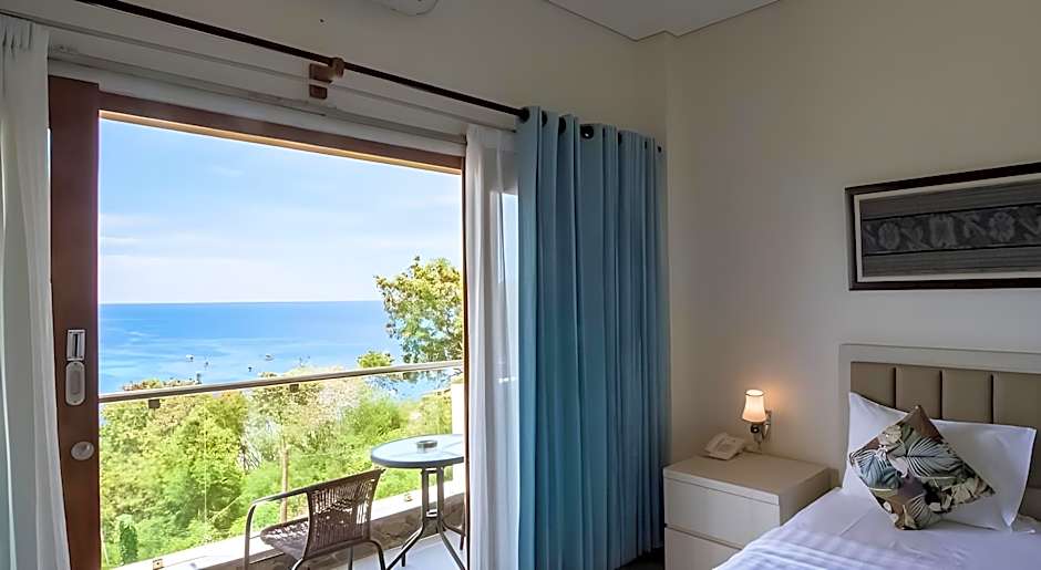 La Cecile Hotel and Cafe