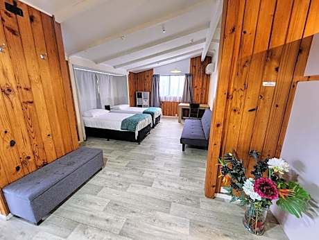 Double Room with Private Bathroom
