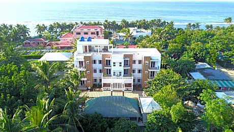 Bernardo's Lantia Hotel