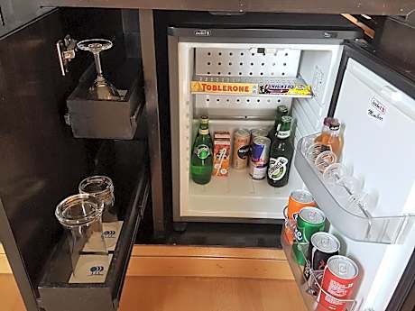 Suite with 20% Discount on Food and Soft Beverages, Pint Beer included,Early Check in By 1200hrs, 20% disc on food and beverage at The Great Kebab Factory