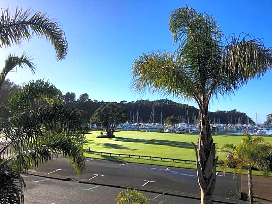 Quality Hotel Oceans Tutukaka