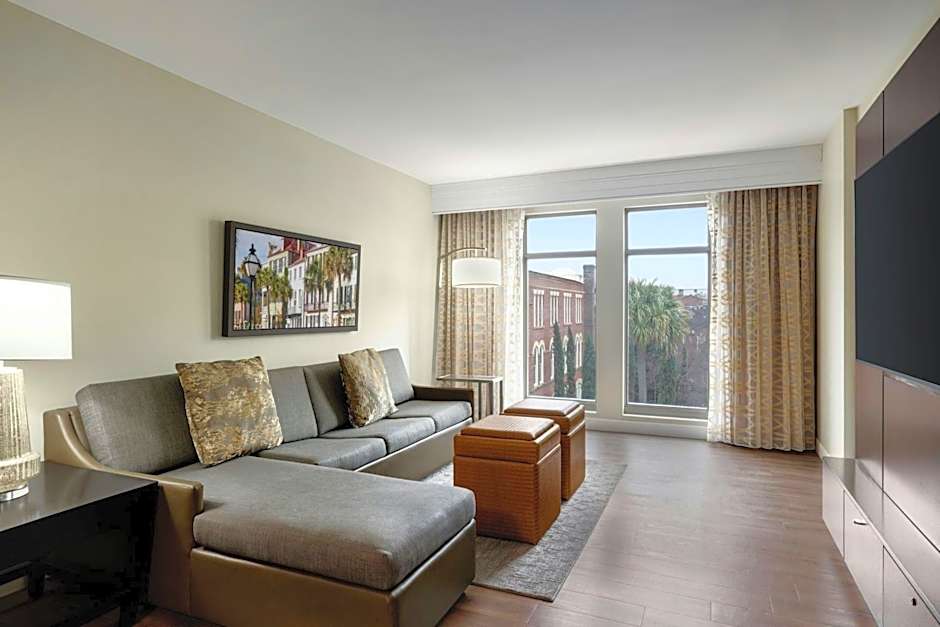 Courtyard by Marriott Charleston Historic District