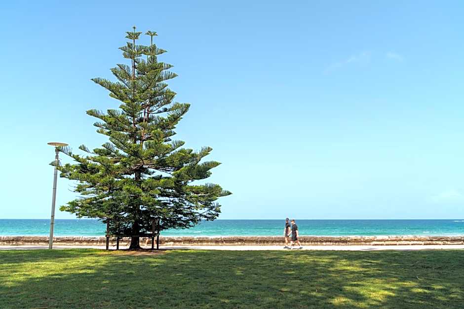 Manly Beach Guesthouse