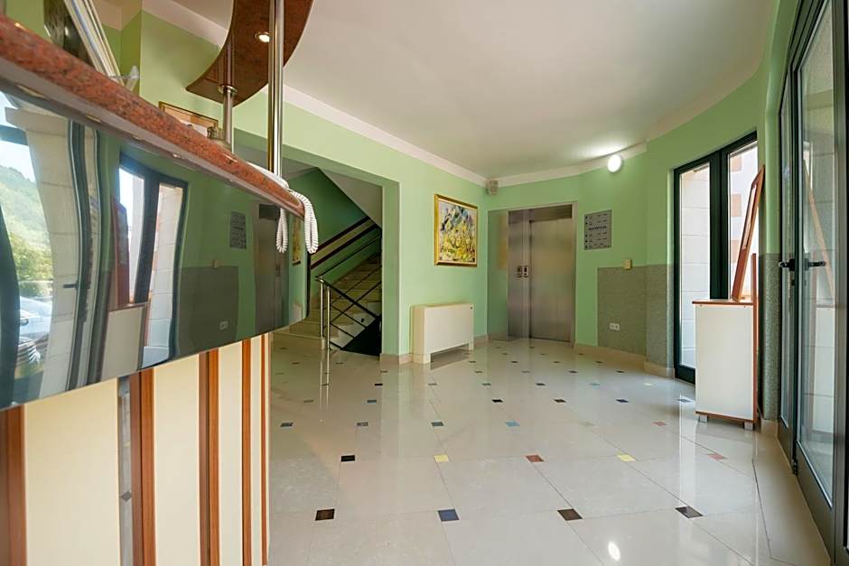 Hotel Adria