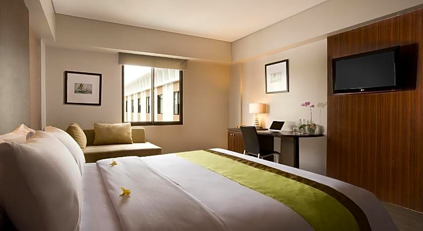 Hotel Santika Kuta Bali