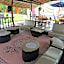Paradise Hotel Boutique & Lounge