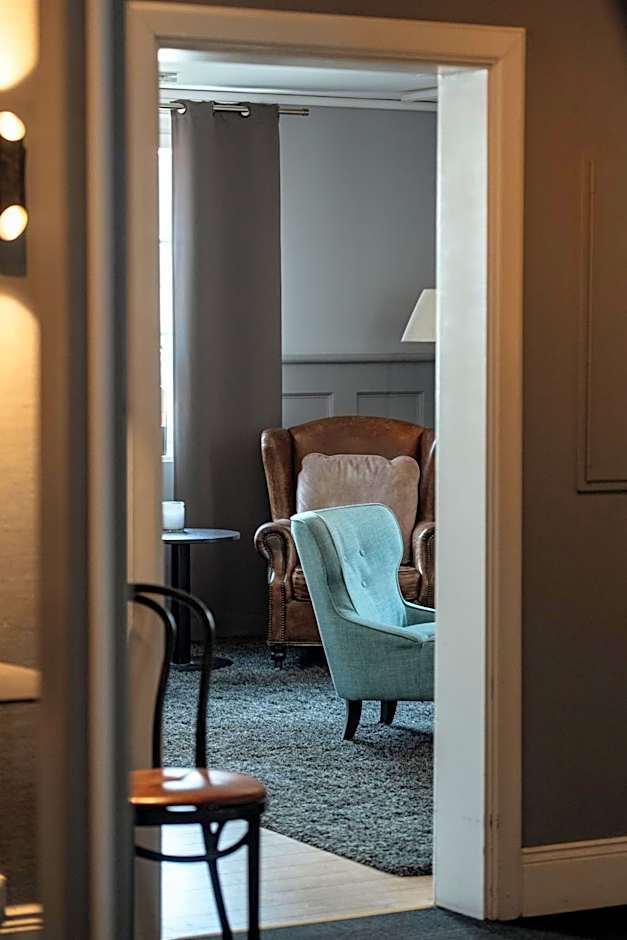 Home Hotel Uman