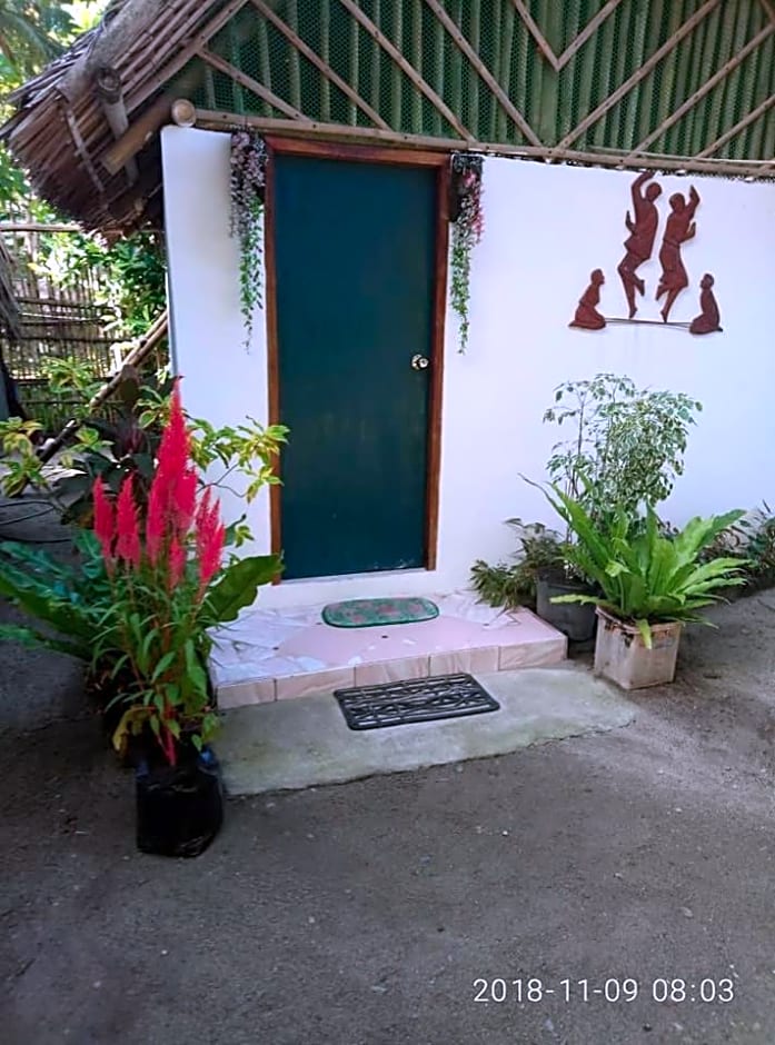 Gaga Haus on the Beach