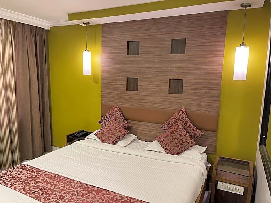 Hotel Maneck Residency