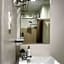 2BR SMDC Bloom Residences Near NAIA Wi-fi +Netflix