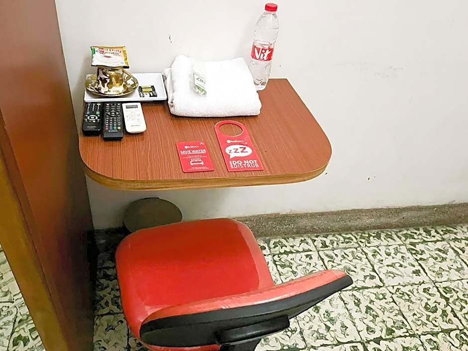 RedDoorz Syariah Near Alun-Alun Tulungagung