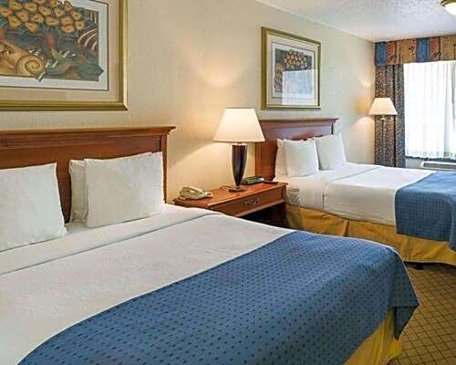 GreenTree Hotel & Extended Stay I-10 FWY Houston, Channelview, Baytown