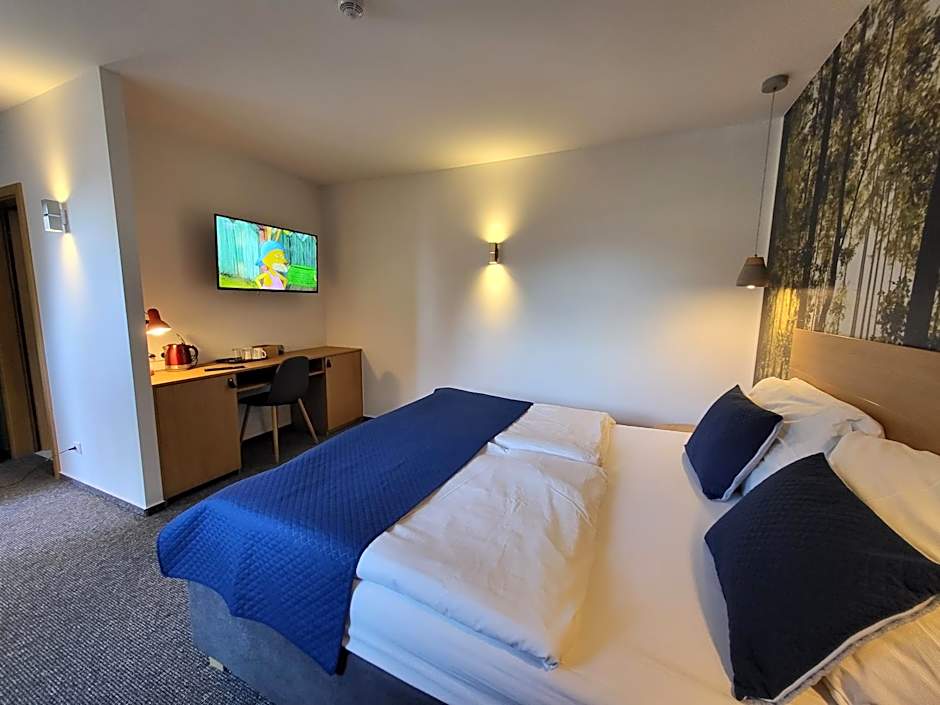 Pension Jitřenka Hřensko - Breakfast Included & Free Parking