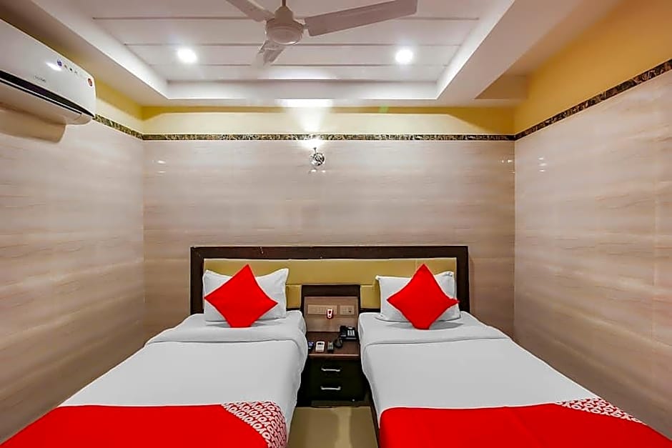 OYO 24397 Flagship 9 Star Hotel Shamshabad – Shamshabad, IA
