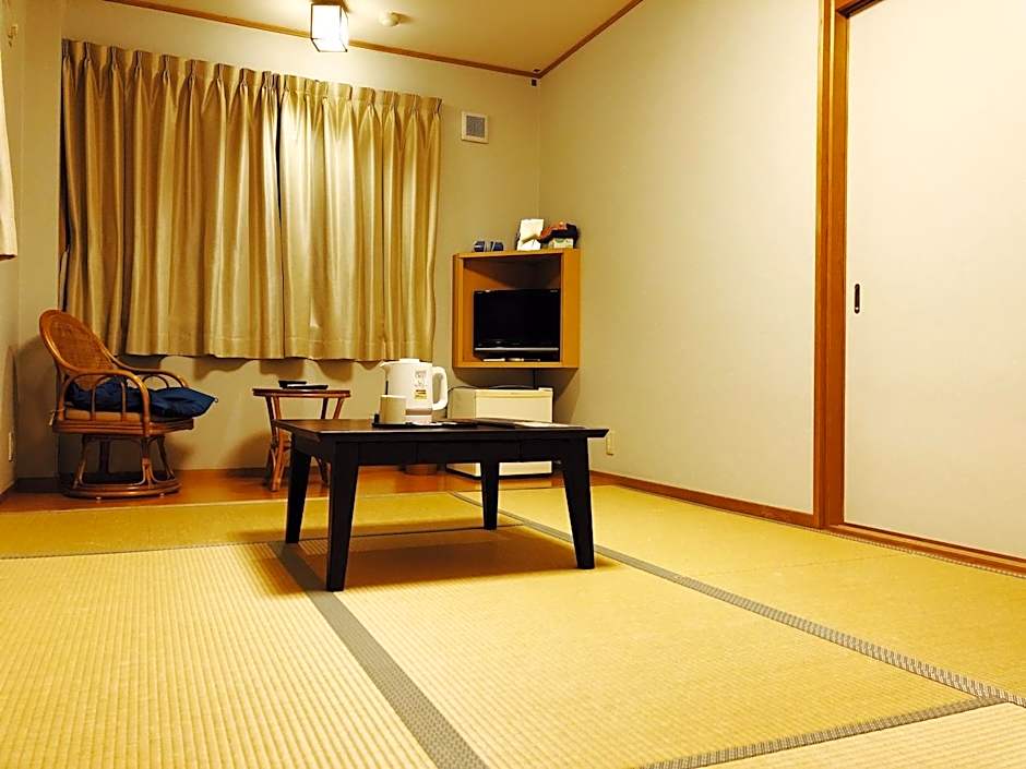 まなべ旅館
