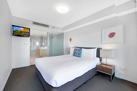 Two-Bedroom Apartment with Partial Ocean View