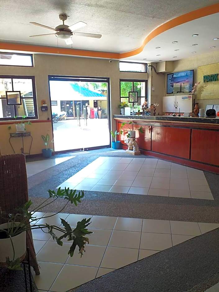 MACTAN AIRPORT HILLTOP HOTEL