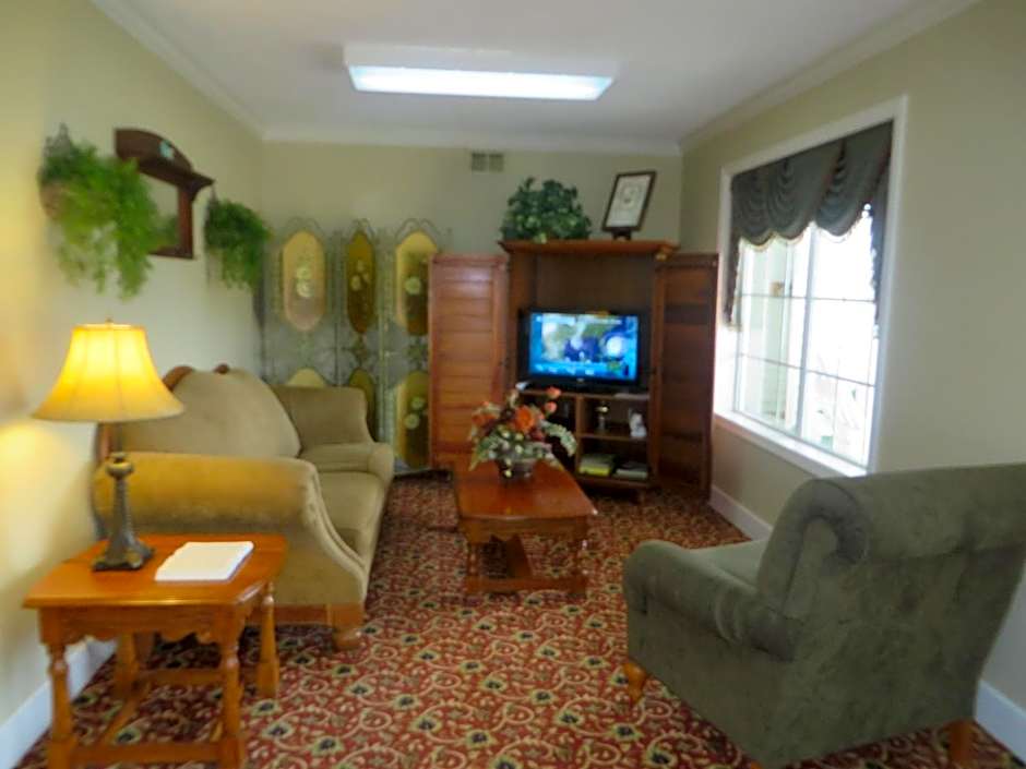 Honeysuckle Inn