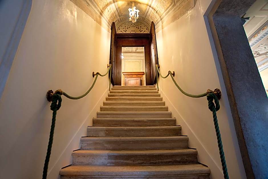 Eight Venezia