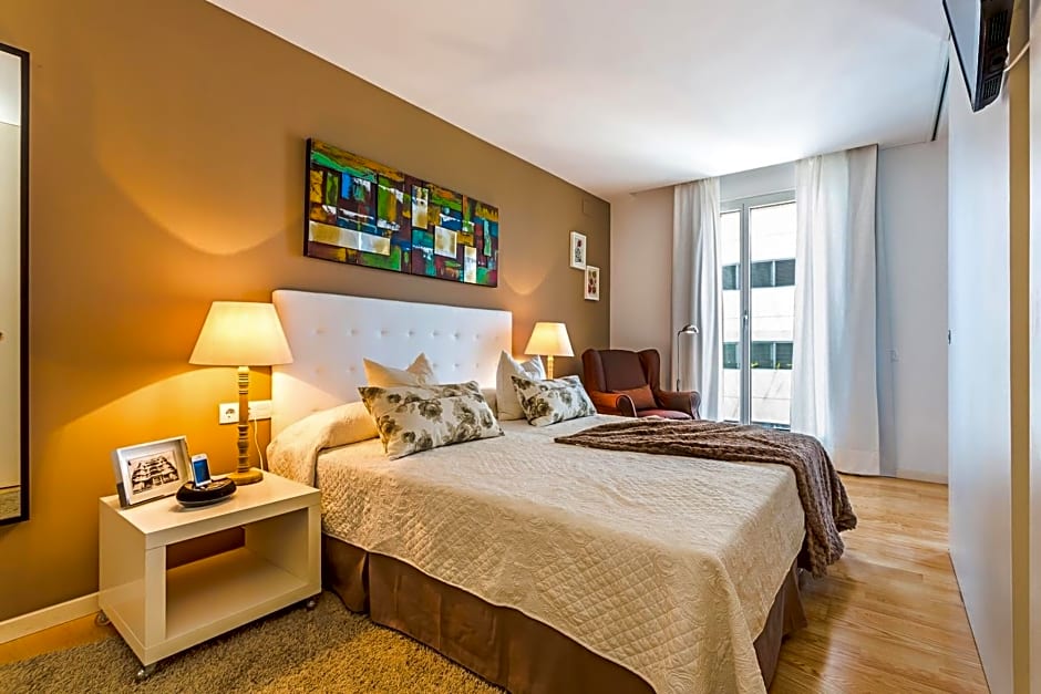 Urban Districs Apartments Rambla Suite & Pool