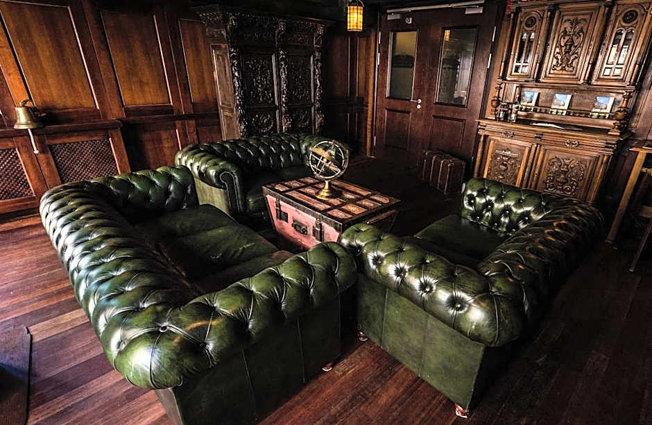 Holland House Residence Old Town