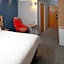 Holiday Inn Express Burton on Trent By IHG