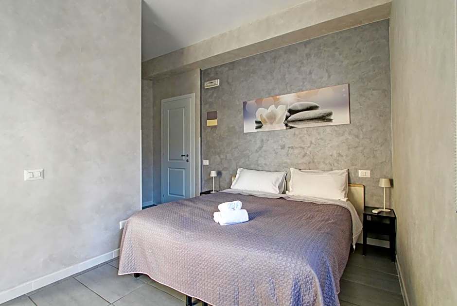 Vatican Central Suites