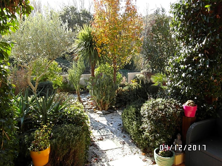 Patrimonio chambre avec commodités chez l’habitant