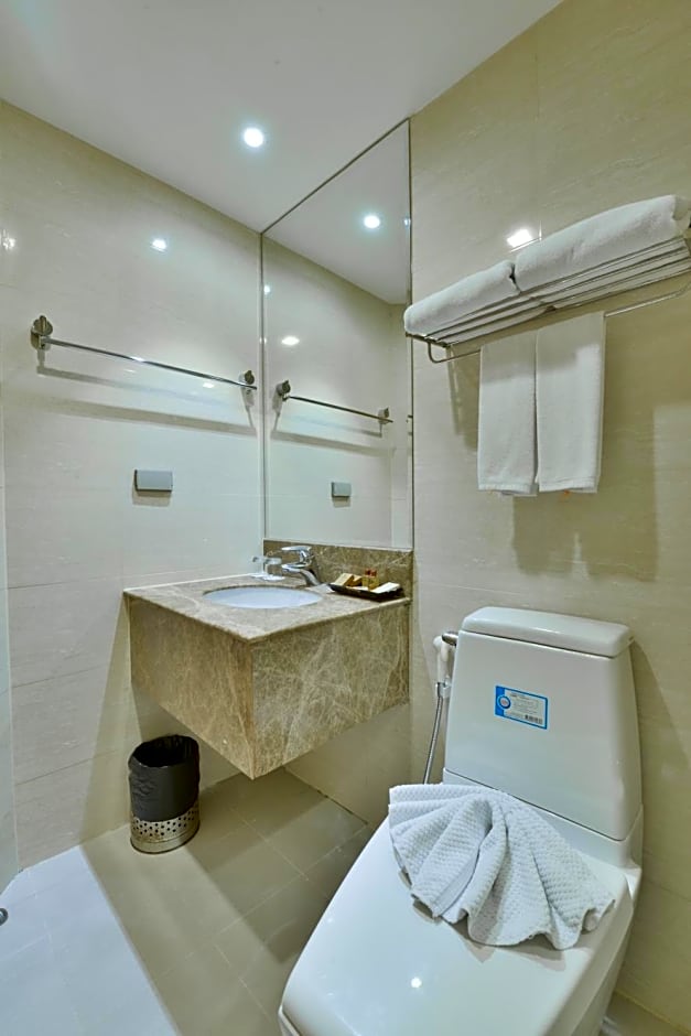 Prestige Suites Nana