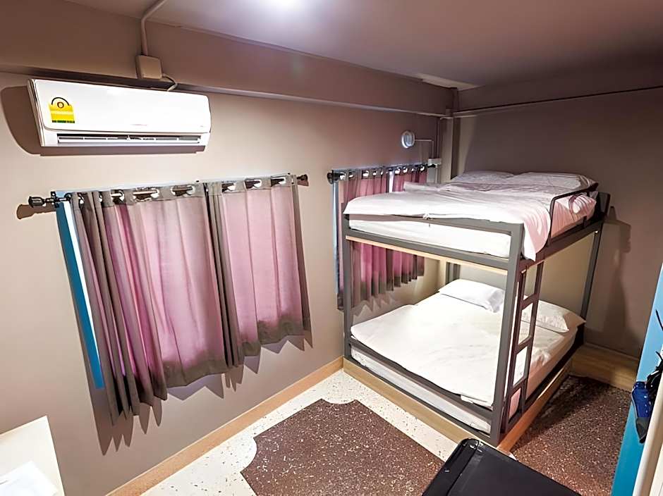 Stash Hostel