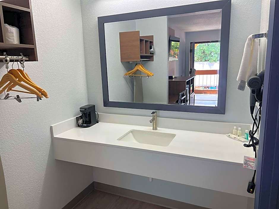 Quality Inn Madison - Huntsville