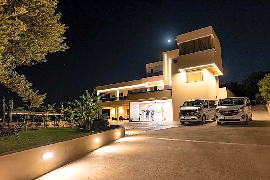 Airscape Hotel Free Shuttle From And To Athen's Airport