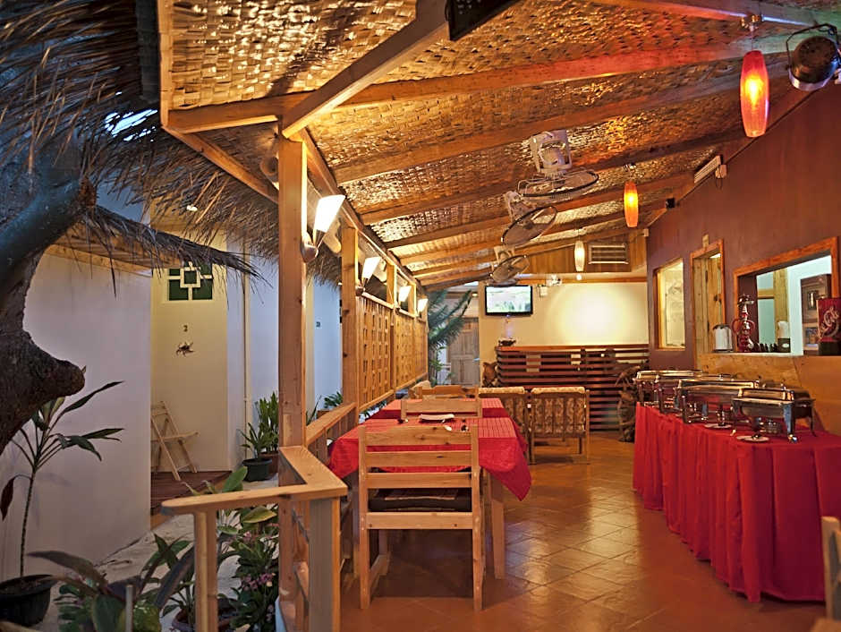 Stingray Beach Inn at Maafushi