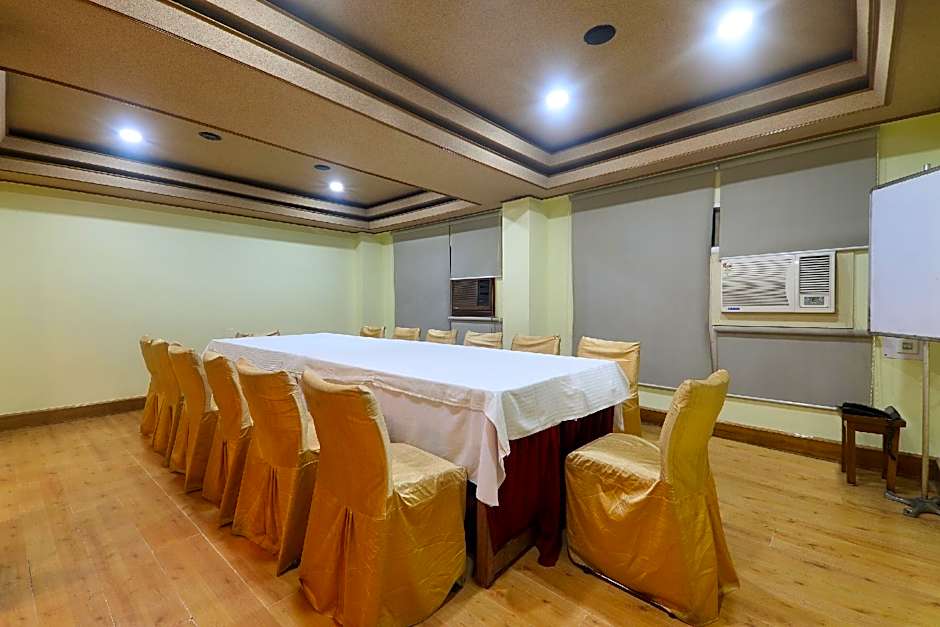 Hotel President by OYO Rooms – Guwahati, TX