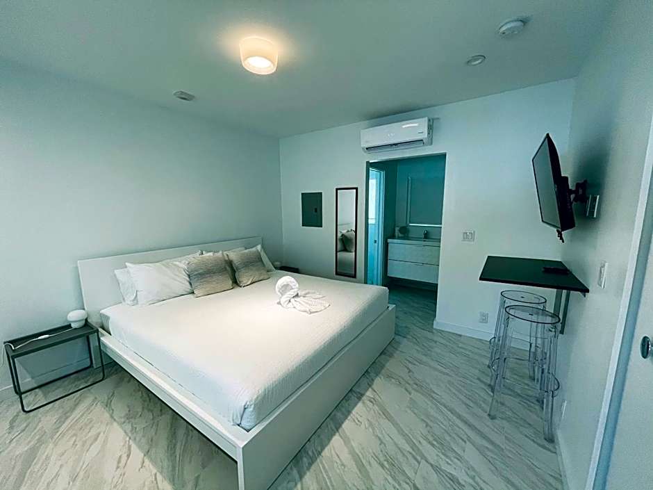 The Marlin Beachside